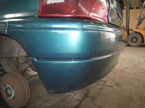 Foto: STOßSTANGE / STOSSFÄNGER HINTEN eines Citroen Saxo 1.1 Sunnyboy
