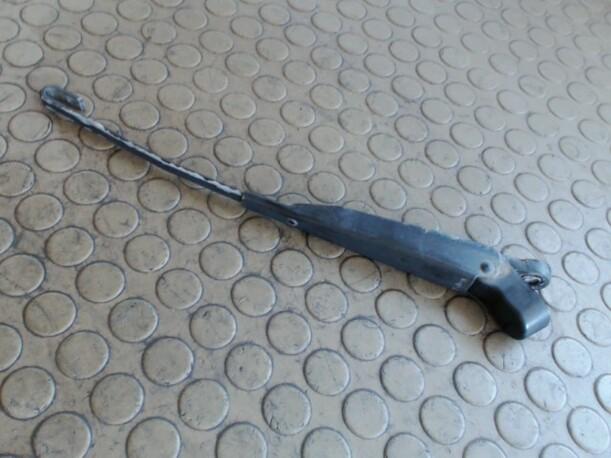 Foto: SCHEIBENWISCHERARM HINTEN eines Citroen Saxo 1.1 Sunnyboy