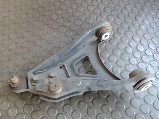 Foto: QUERLENKER VORN LINKS eines Renault Kangoo 1.2 16V CD