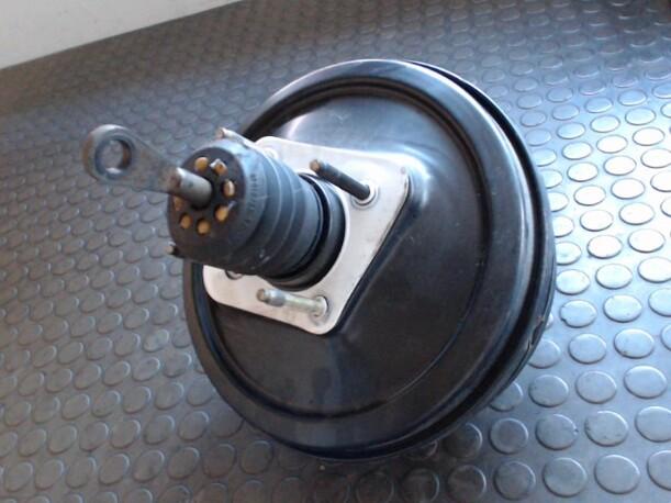 Foto: BREMSKRAFTVERSTÄRKER eines Rover 75 2.0 V6 GL
