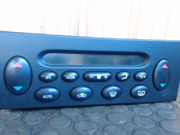 Foto: HEIZUNGSBETÄTIGUNG eines Rover 75 2.0 V6 GL