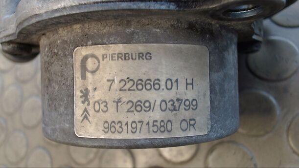 Foto: VAKUUMPUMPE eines Peugeot 807 HDi 130 CS