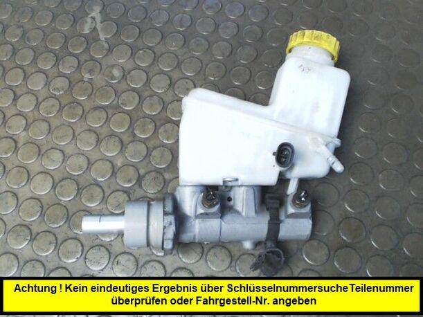 Foto: HAUPTBREMSZYLINDER eines Fiat Stilo Multi Wagon 1.8 16V CD