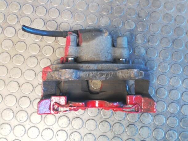 Foto: BREMSSATTEL VORNE LINKS eines Alfa Romeo 156 Sportwagon 2.4 JTD CD