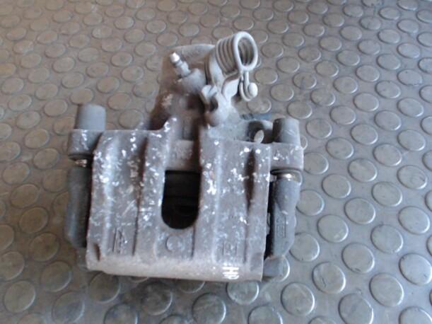 Foto: BREMSSATTEL HINTEN RECHTS eines Mazda 3 1.6 Sport CD
