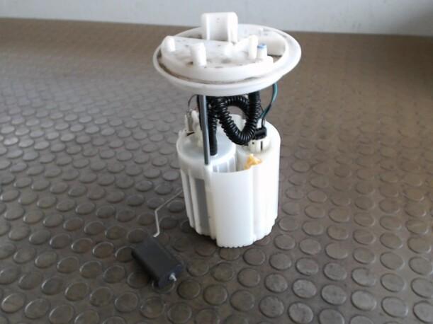 Foto: KRAFTSTOFFPUMPE eines Fiat Grande Punto 1.4 8V CD