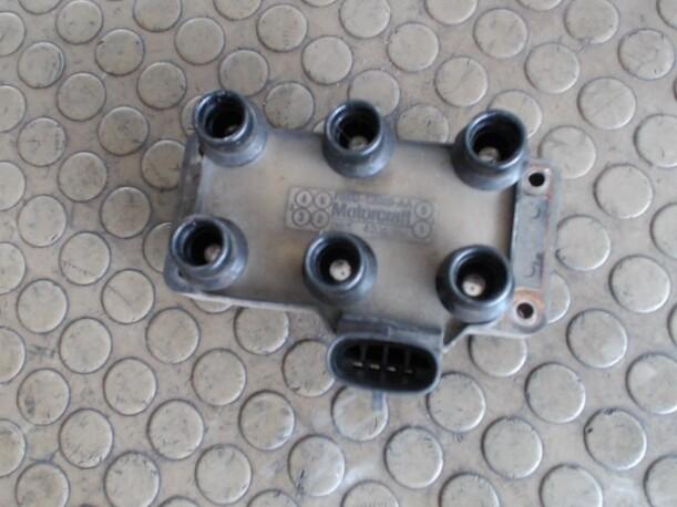 Foto: ZÜNDSPULE eines Ford Mondeo Turnier 24VV6 CD