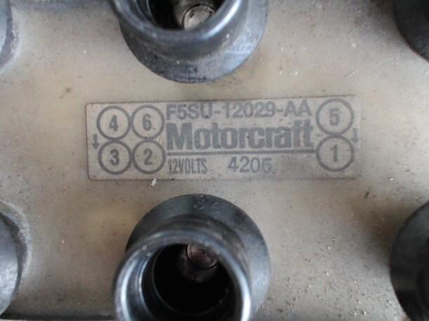 Foto: ZÜNDSPULE eines Ford Mondeo Turnier 24VV6 CD