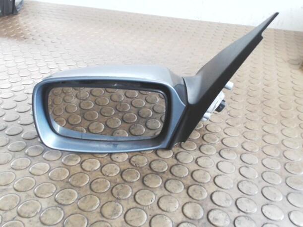 Foto: AUSSENSPIEGEL ELEKTR. VERSTELL-/HEIZB. LINKS eines Ford Mondeo Turnier V6 CD