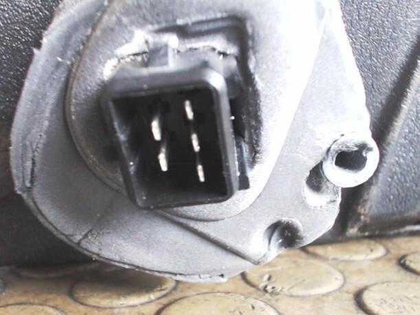 Foto: AUSSENSPIEGEL ELEKTR. VERSTELL-/HEIZB. RECHTS eines Ford Mondeo Turnier V6 CD