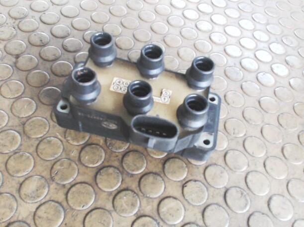 Foto: ZÜNDSPULE eines Ford Mondeo Turnier V6 CD