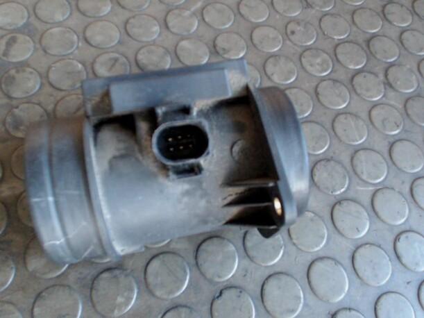 Foto: LUFTMASSENMESSER eines VW Passat 1.9 TDI CD