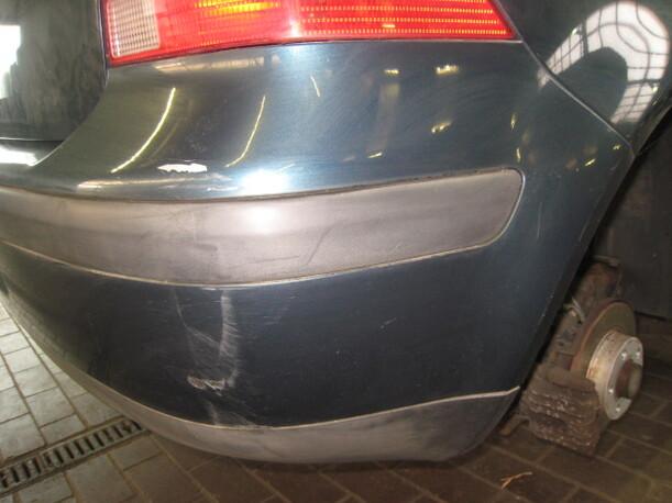 Foto: STOßSTANGE / STOSSFÄNGER HINTEN eines VW Golf 1.6 CD