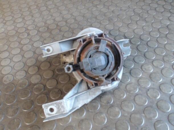 Foto: NEBELSCHEINWERFER RECHTS eines Opel Tigra 1.6i 16V CD