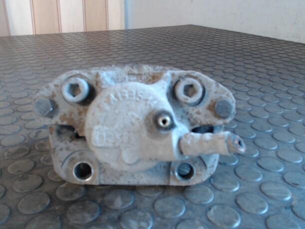 Foto: BREMSSATTEL VORN RECHTS eines Renault Twingo 1.2 CD