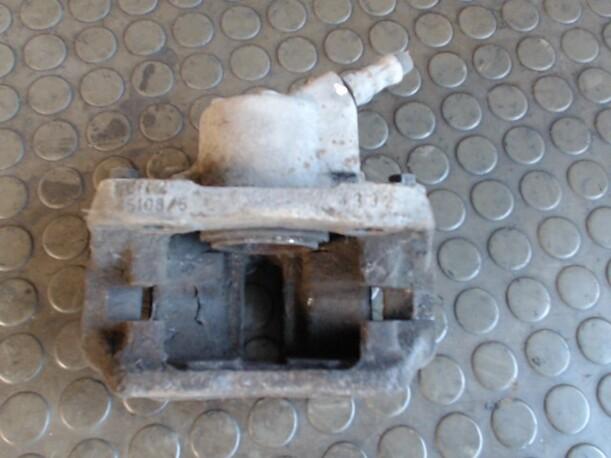 Foto: BREMSSATTEL VORN RECHTS eines Renault Twingo 1.2 CD