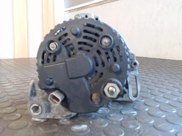 Foto: LICHTMASCHINE VALEO eines Renault Twingo 1.2 CD