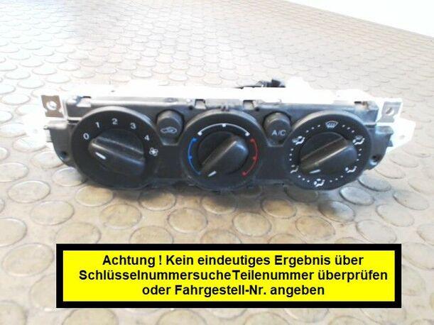 Foto: HEIZUNGSBETÄTIGUNG eines Ford Focus 1.6 16V CD