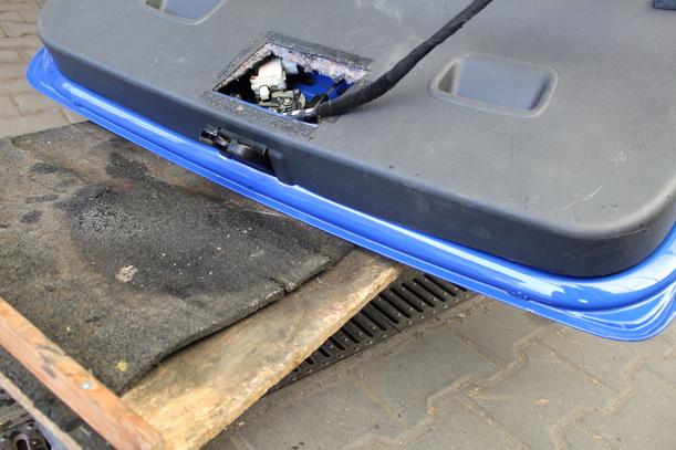 Foto: HECKDECKEL / HECKKLAPPE (vor Facelift) eines VW Polo 1.2 CD