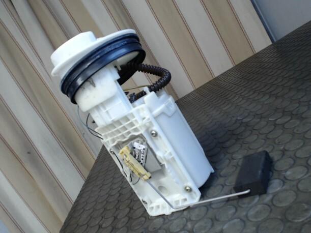 Foto: KRAFTSTOFFPUMPE eines VW Polo 1.2 CD
