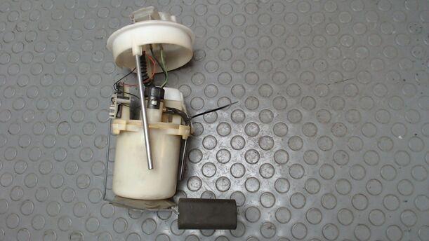 Foto: KRAFTSTOFFPUMPE eines Fiat Seicento 1.1 CD
