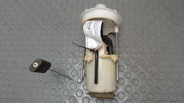 Foto: KRAFTSTOFFPUMPE eines Fiat Seicento 1.1 CD