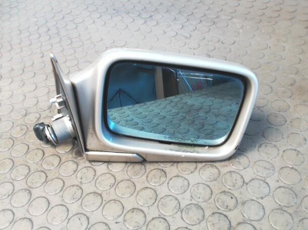 Foto: AUSSENSPIEGEL ELEKTR. VERSTELL-/HEIZB. RECHTS eines BMW 730i CD