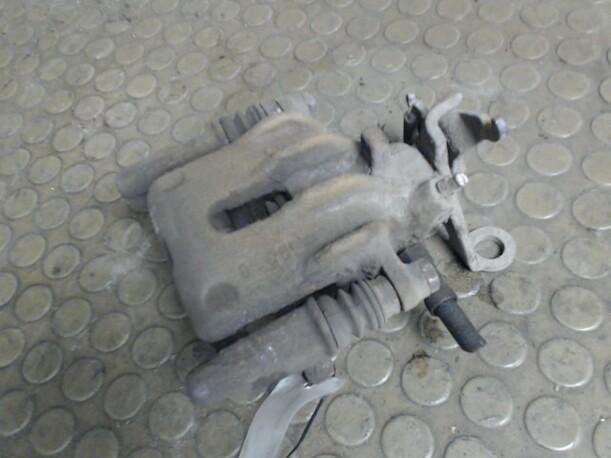 Foto: BREMSSATTEL HINTEN RECHTS eines Ford Focus CD