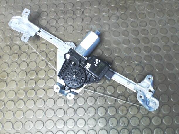 Foto: FENSTERHEBER ELEKTRISCH HINTEN RECHTS eines Opel Vectra 1.8 CD