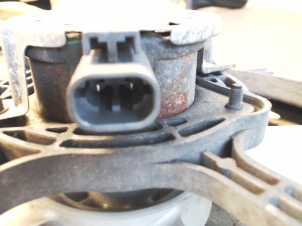 Foto: ZUSATZELEKTROLÜFTER eines Mazda 323 F 1.5 CD