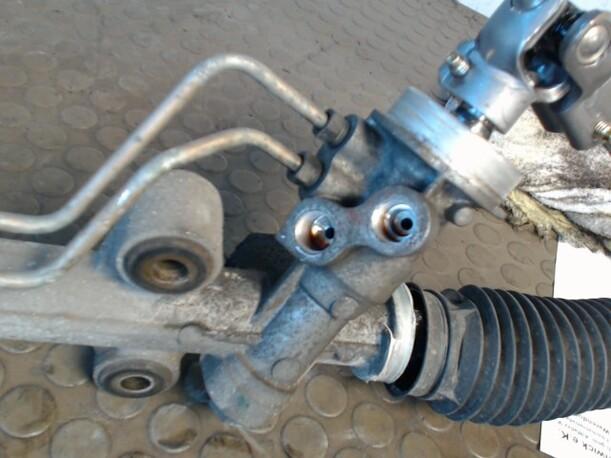 Foto: SERVOLENKUNG eines Mazda 626 2.0 Top