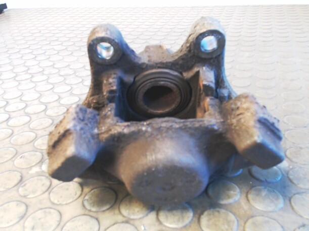 Foto: BREMSSATTEL HINTEN LINKS eines Mercedes-Benz E 200 T Top