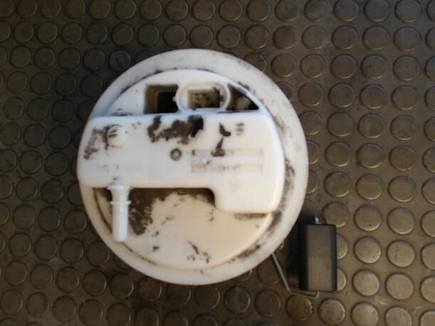 Foto: KRAFTSTOFFPUMPE eines Renault Clio 1.2 Top