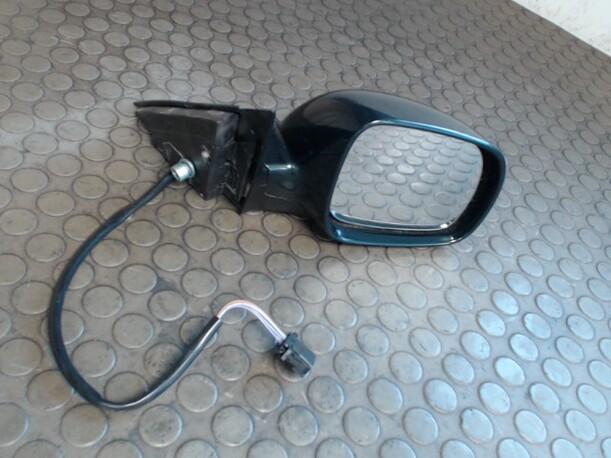 Foto: AUSSENSPIEGEL ELEKTR.VERSTELLB. RECHTS eines VW Passat Variant 1.6 FX