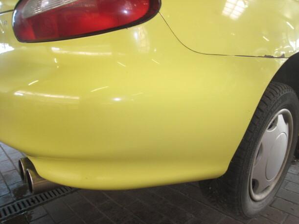 Foto: STOßSTANGE / STOSSFÄNGER HINTEN eines Hyundai Coupe 2.0 CD