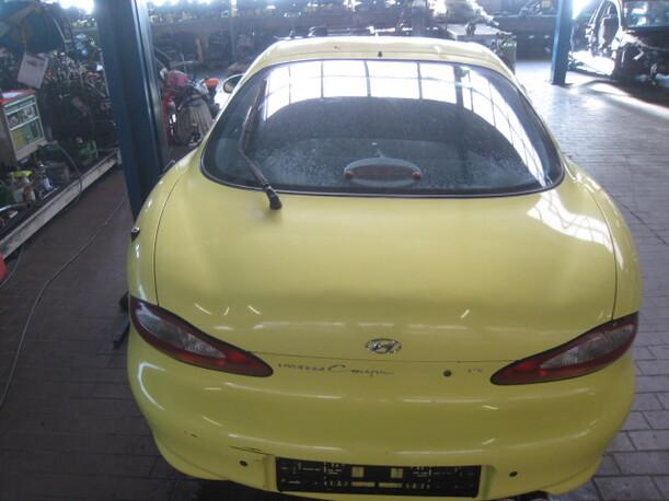 Foto: HECKKLAPPE / HECKDECKEL eines Hyundai Coupe 2.0 CD