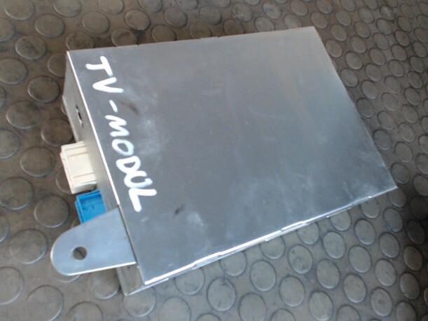 Foto: TV-MODUL eines BMW 530d CD
