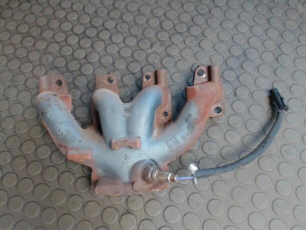 Foto: AUSPUFFKRÜMMER eines Opel Vectra 1.6