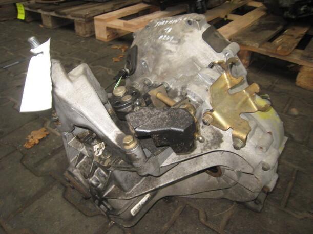 Foto: SCHALTGETRIEBE 5-GANG eines Ford Mondeo 1.8 Turnier Top