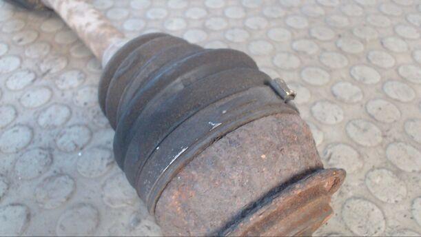 Foto: ANTRIEBSWELLE LINKS (Automatik) eines Opel Corsa Top