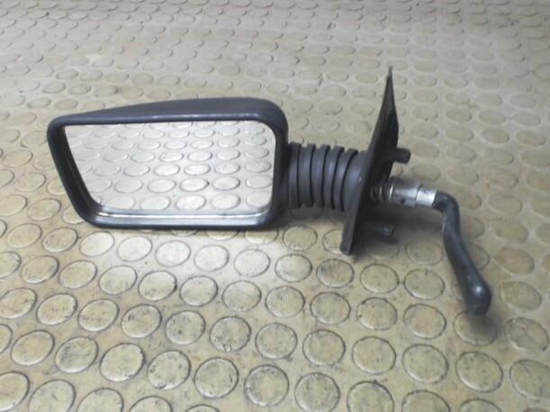 Foto: AUSSENSPIEGEL LINKS eines Fiat Cinquecento 0.9 i.e. Top