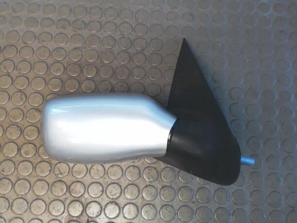 Foto: AUSSENSPIEGEL ELEKTR. VERSTELL-/HEIZB. RECHTS eines Ford Mondeo 16V Top