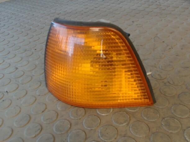 Foto: BLINKER VORN LINKS eines BMW 316i compact