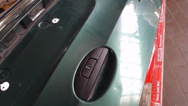 Foto: HECKKLAPPE / HECKDECKEL eines Renault Scenic 2.0 16V