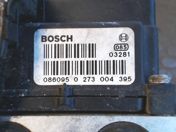 Foto: HAUPTBREMSAGGREGAT ABS eines Renault Scenic 2.0 16V
