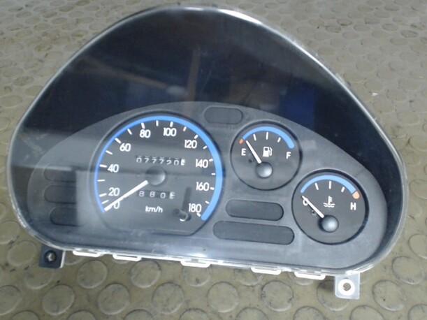 Foto: TACHOANZEIGE eines Daewoo Matiz 0.8