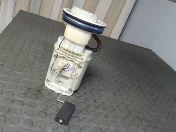 Foto: KRAFTSTOFFPUMPE eines VW Golf 1.4 Trendline