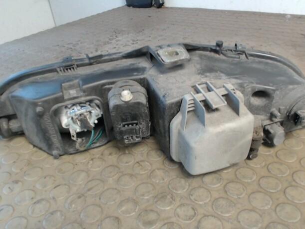 Foto: SCHEINWERFER MIT BLINKER RECHTS eines Fiat Bravo 1.4 12V GL