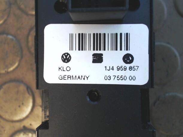 Foto: FENSTERHEBERSCHALTER eines VW Golf 1.4