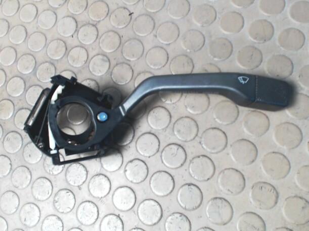 Foto: SCHEIBENWISCHERSCHALTER eines VW Golf GL